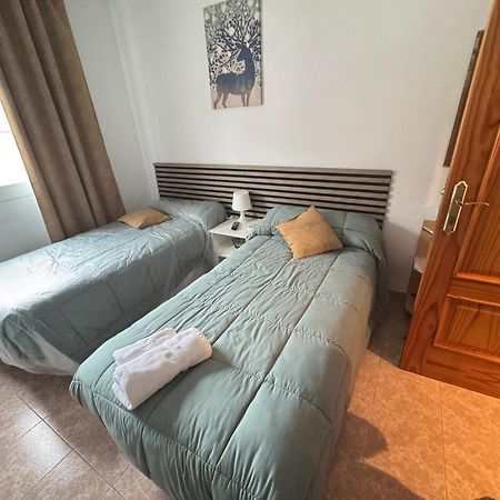 Hostal Vaticano Alfajarín Extérieur photo